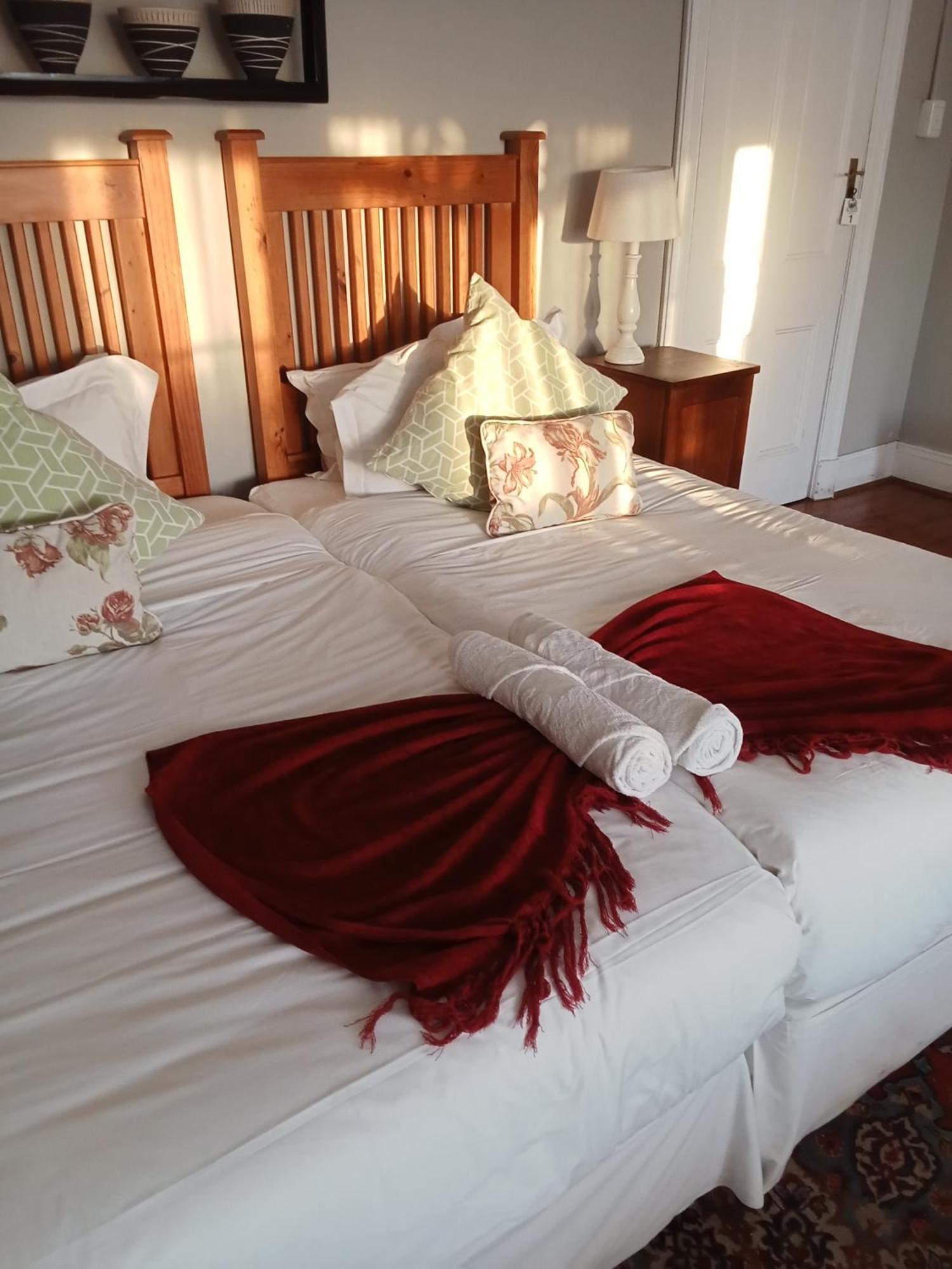 Kardinal Guesthouse Port Elizabeth Exterior foto